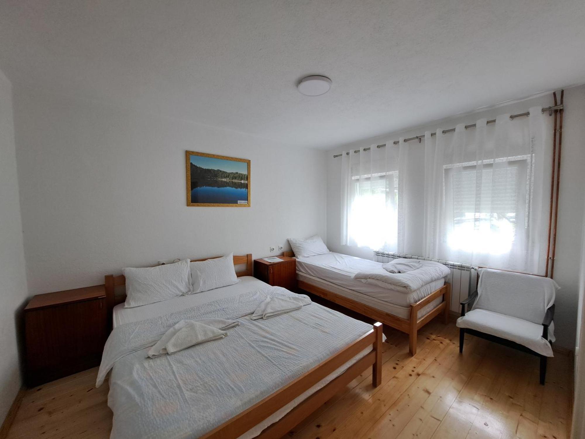 Rooms Lida & Friendly Home Plav Exterior foto