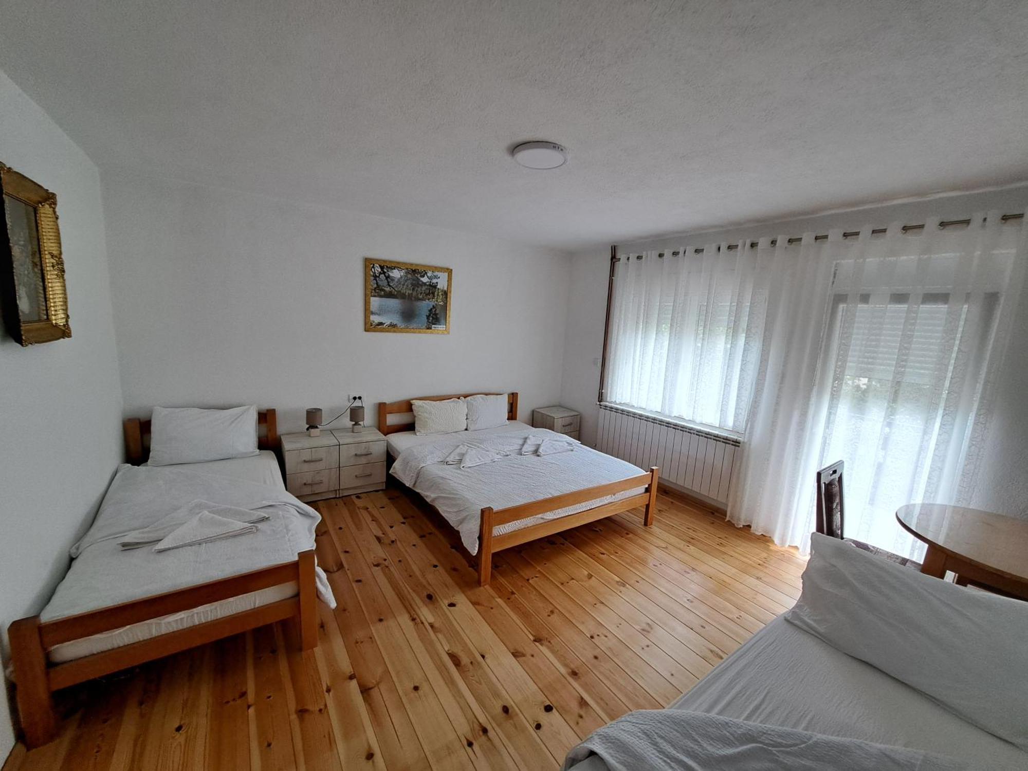 Rooms Lida & Friendly Home Plav Exterior foto